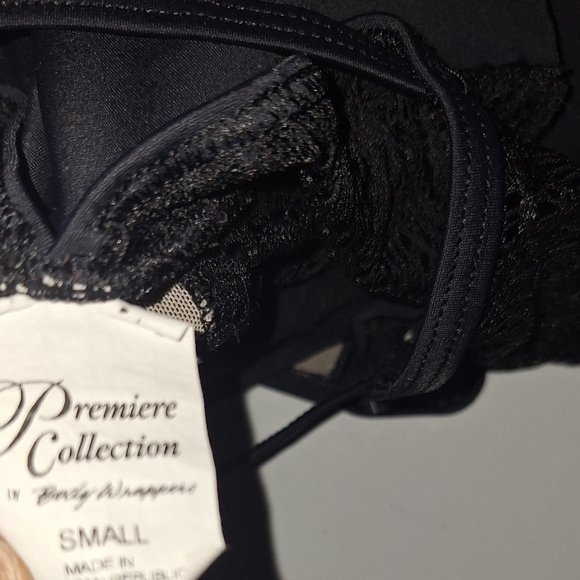 Premium collection vintage body suit with lace - Picture 3 of 5